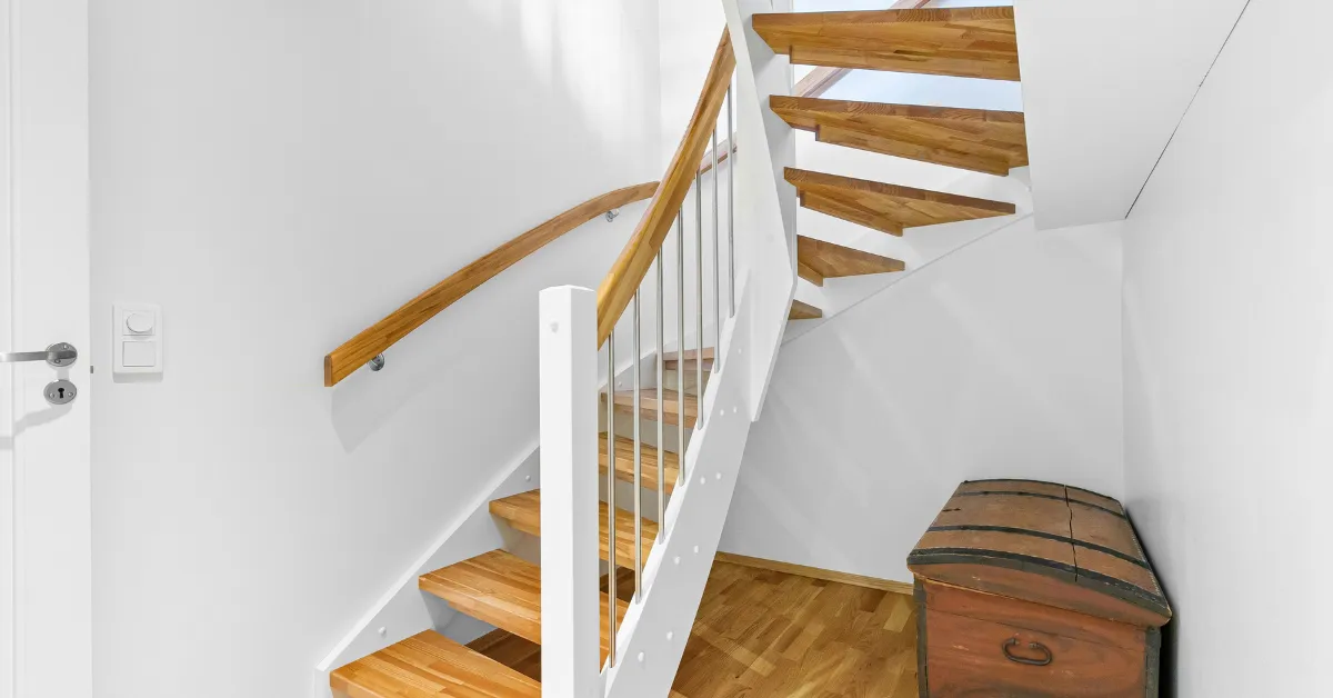 hardwood floor stairs